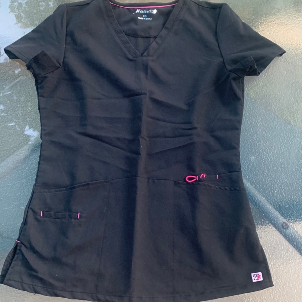 Scrubs XS ladies top